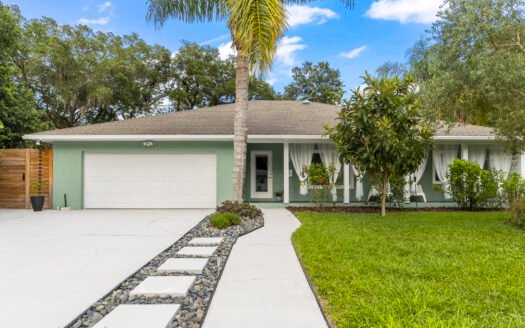 5 Willow Dr., St. Augustine Beach, FL 32080